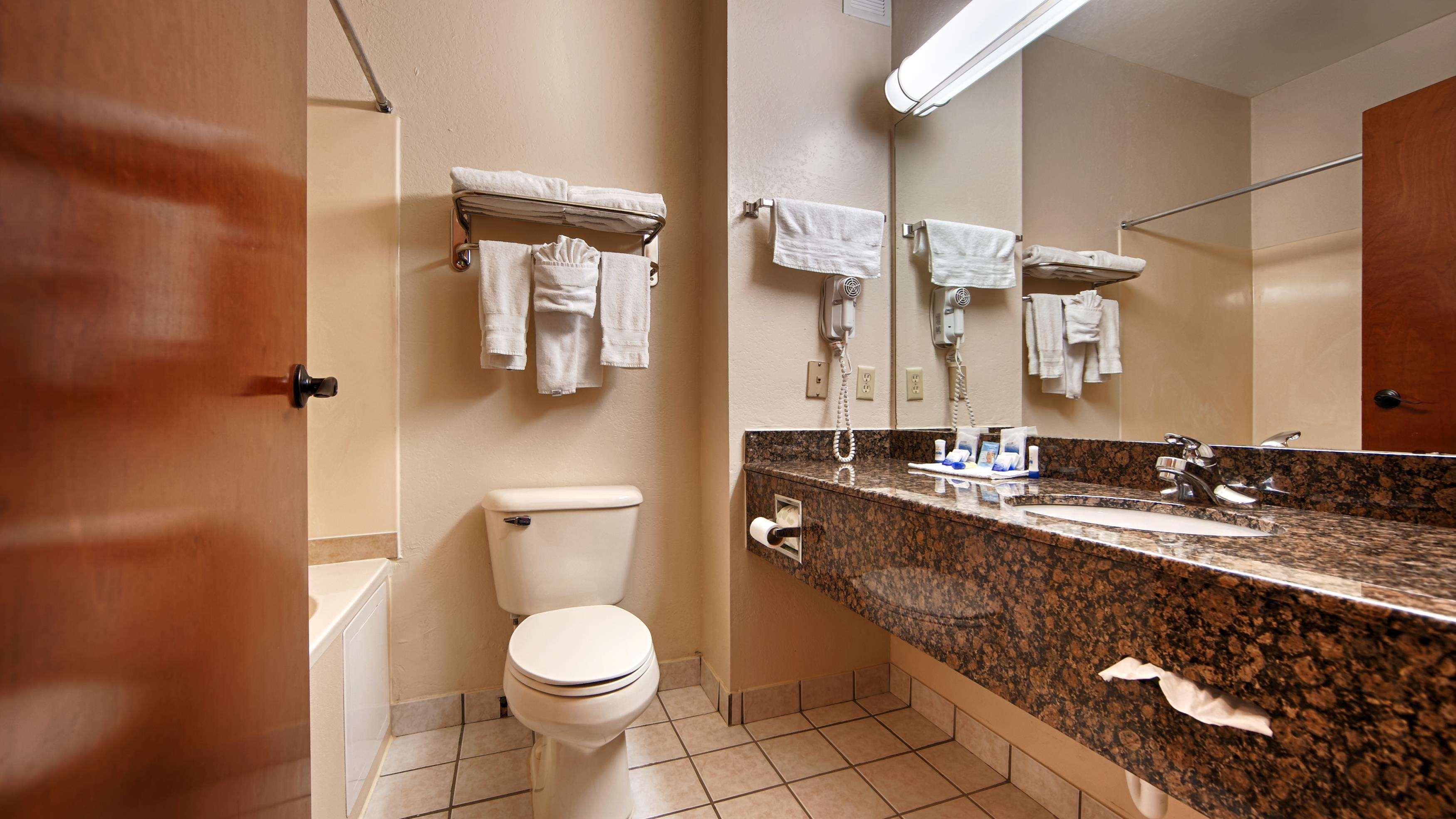 Surestay Plus By Best Western Edmond Extérieur photo